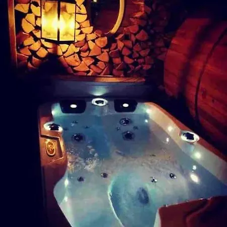 Chateau En Bord D'ourthe * Esneux