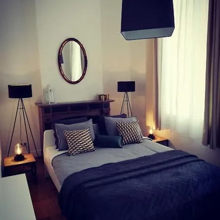 Chateau En Bord D'ourthe Διαμέρισμα Esneux