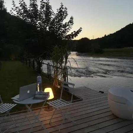 公寓 Chateau En Bord D'ourthe La Terrasse