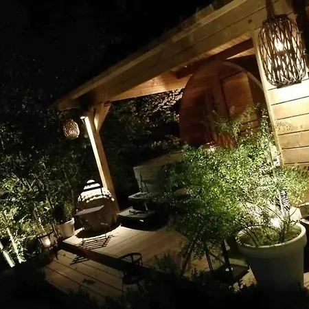 Chateau En Bord D'ourthe La Terrasse *