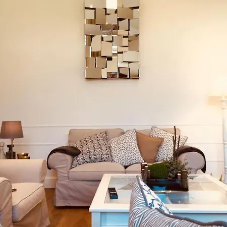 Chateau En Bord D'ourthe Διαμέρισμα