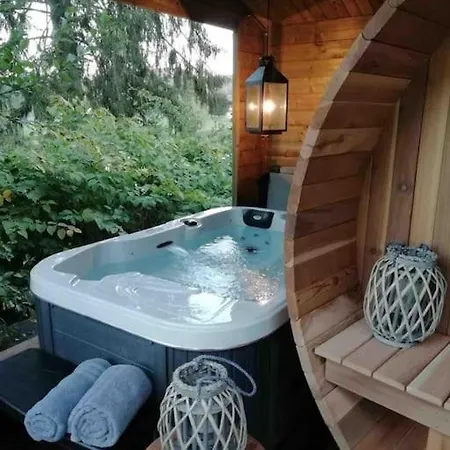 Chateau En Bord D'ourthe Esneux